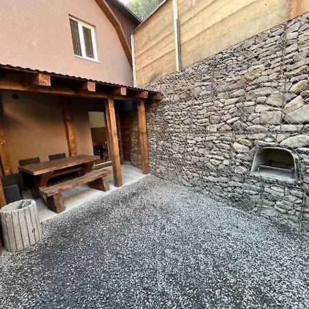 ゲストハウス бункер чан *